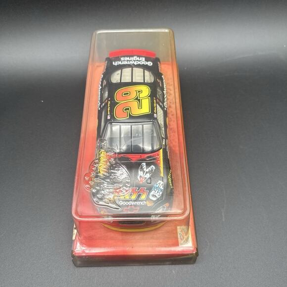 2004 Kevin Harvick #29 "KISS" Nascar Diecast Chevy 1:24 RCR Rare Vintage New - Picture 3 of 6